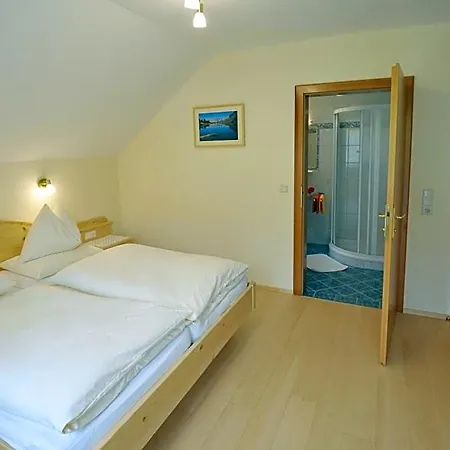 Frühstückspension Feichtlehnerhof 3*